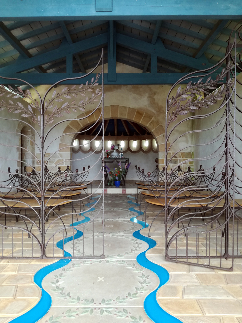 Notre Dame des sources.. photo et image europe, france, pyrénées