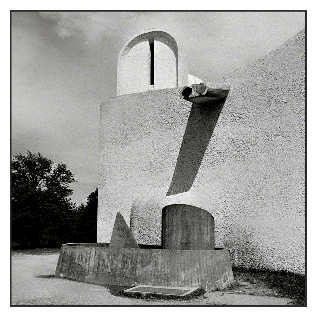 Notre Dame du Haut, Waterspout, Le Corbusier