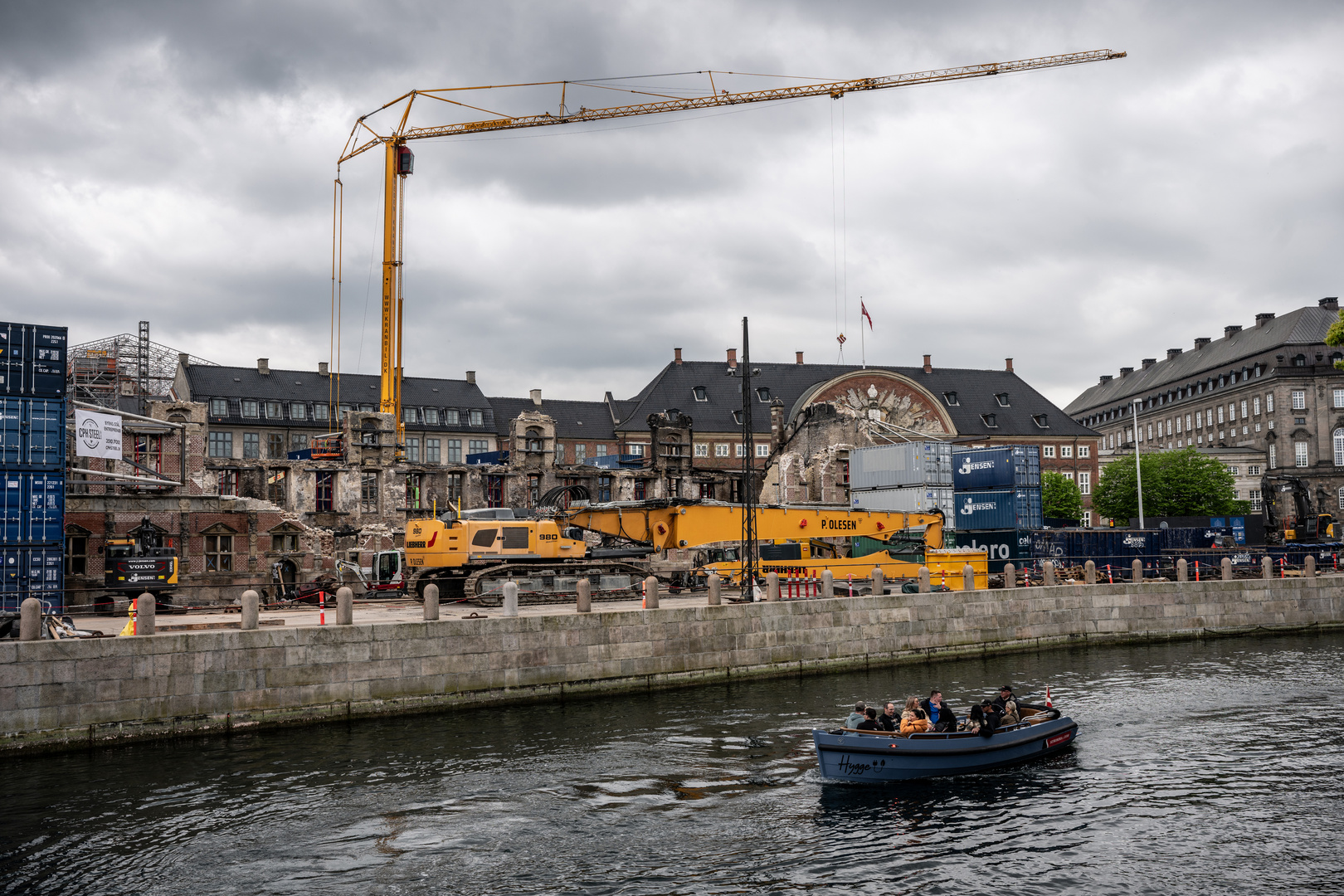 "Notre-Dame-Moment" für die Dänen - Sicht auf die abgebrannte Börse am 9.5.2024