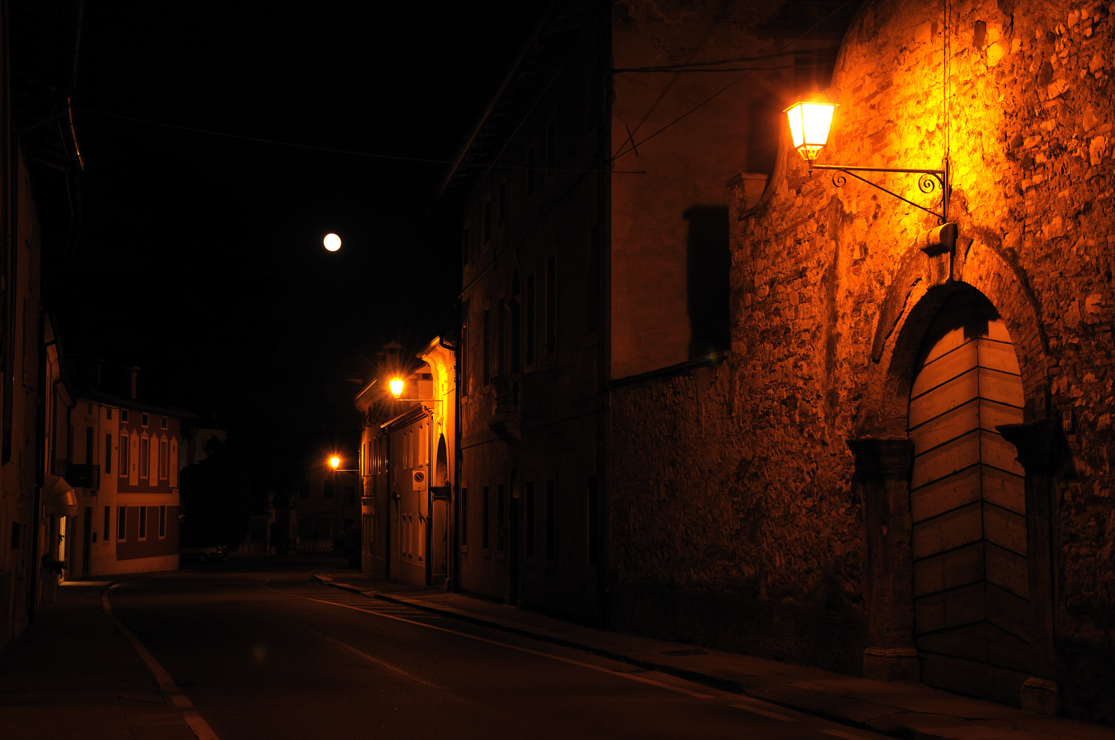 notte sulla via di casa