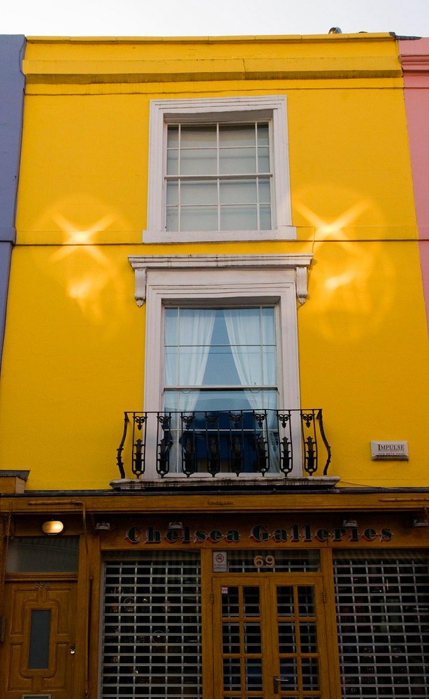 Notting Hill sRGB