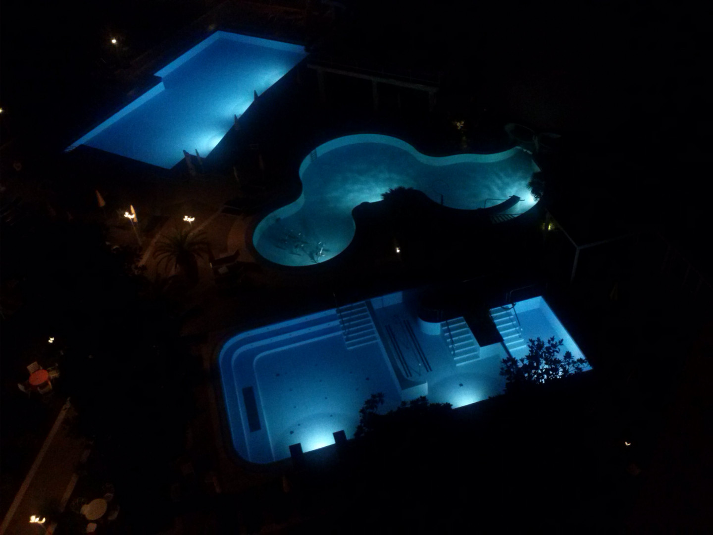 Notturno in piscina (Abano Terme - agosto 2014)