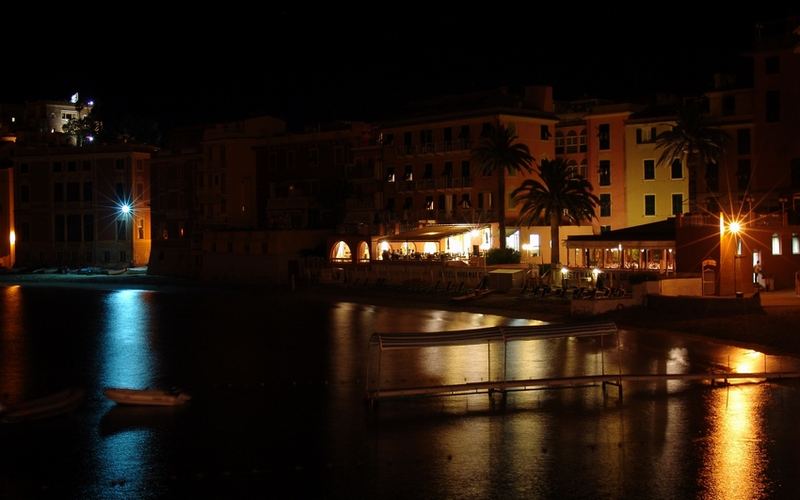 Notturno Sestri Baia del Silenzio