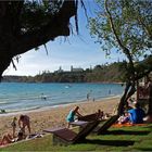 Nouméa - La plage de la Baie des Citrons un jour d’affluence