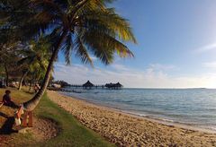 Nouméa - Plage d'Anse Vata le soir