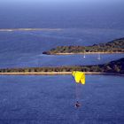 Nouvelle-Calédonie - Une voile dans le ciel de Nouméa - Vue du Mont Ouen Toro