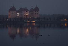 November am Schloss