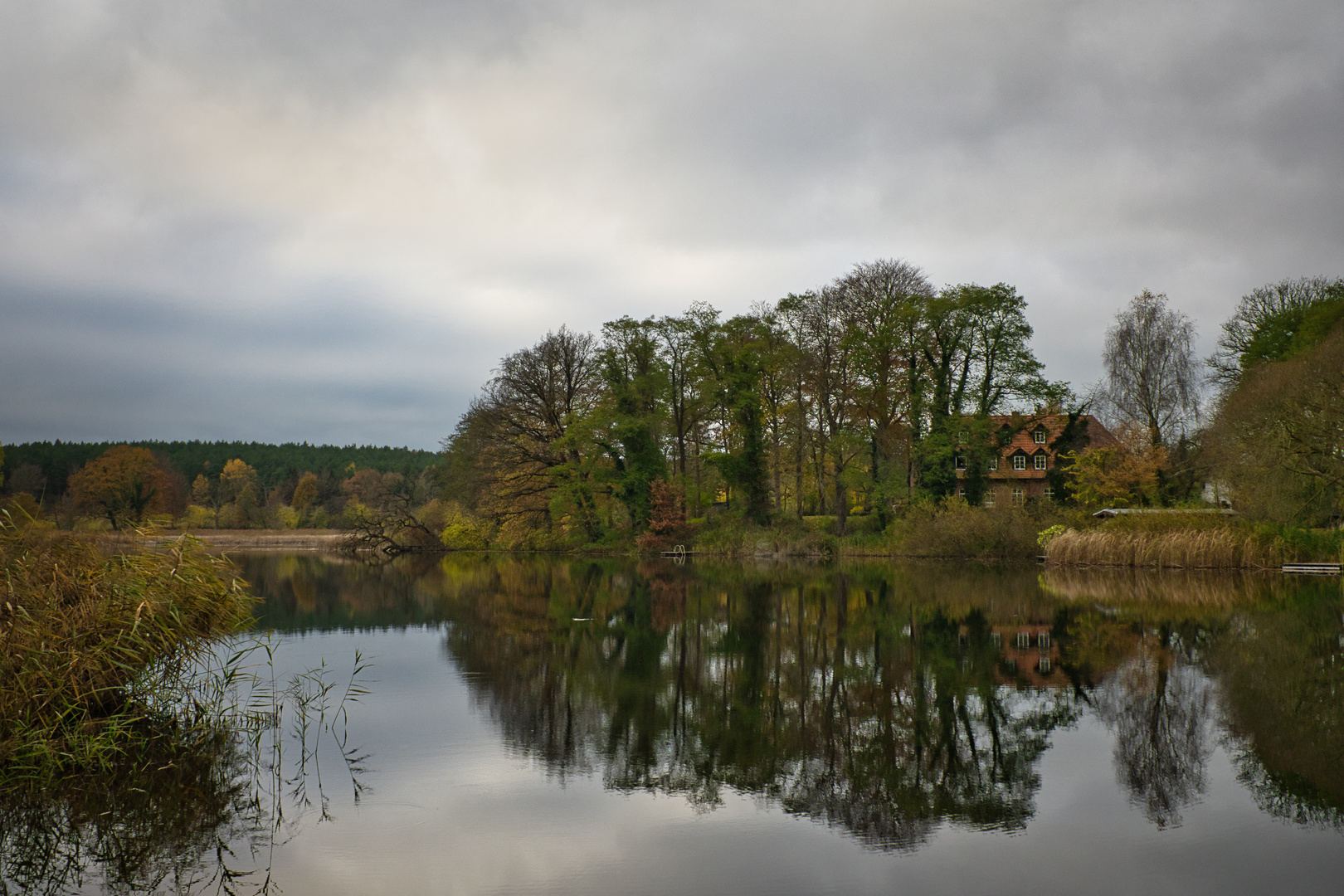 November am See