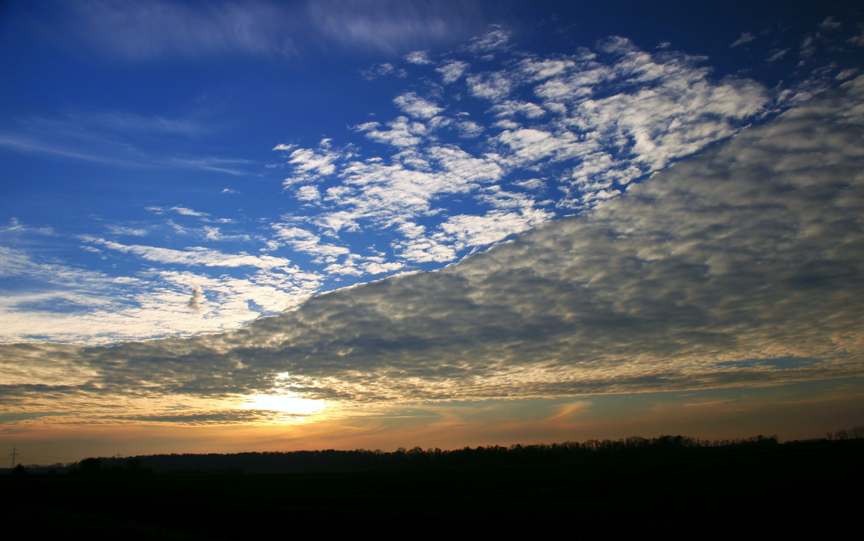 Novemberabend in der Feldmark