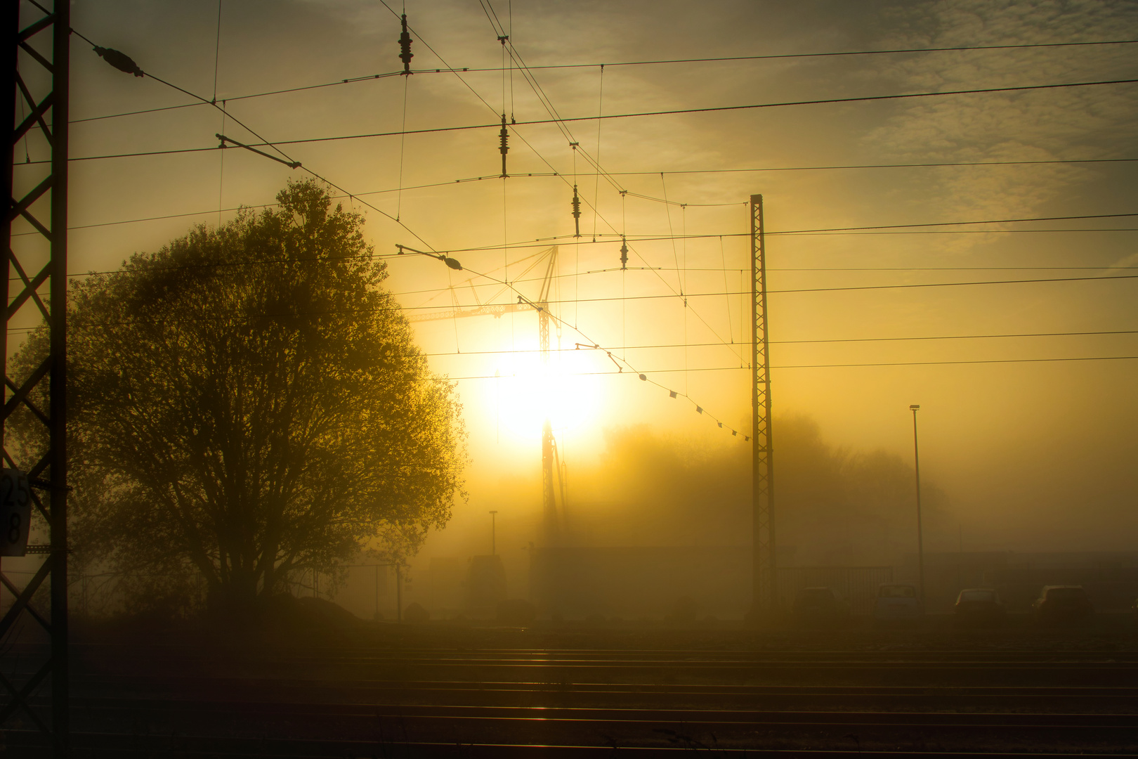 Novembermorgen am Bahnsteig