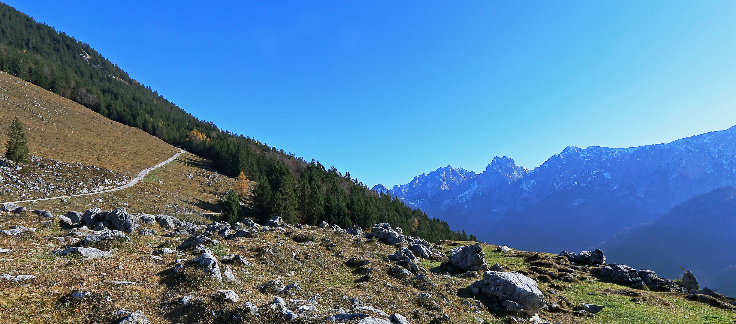 Novembersonne im Kaisertal