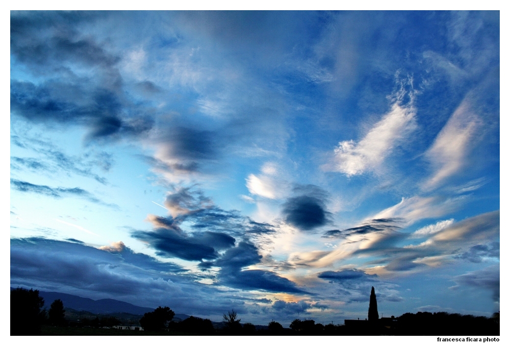 Novembre e il suo cielo.