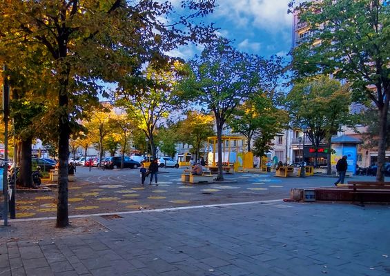 Novembre sur la place