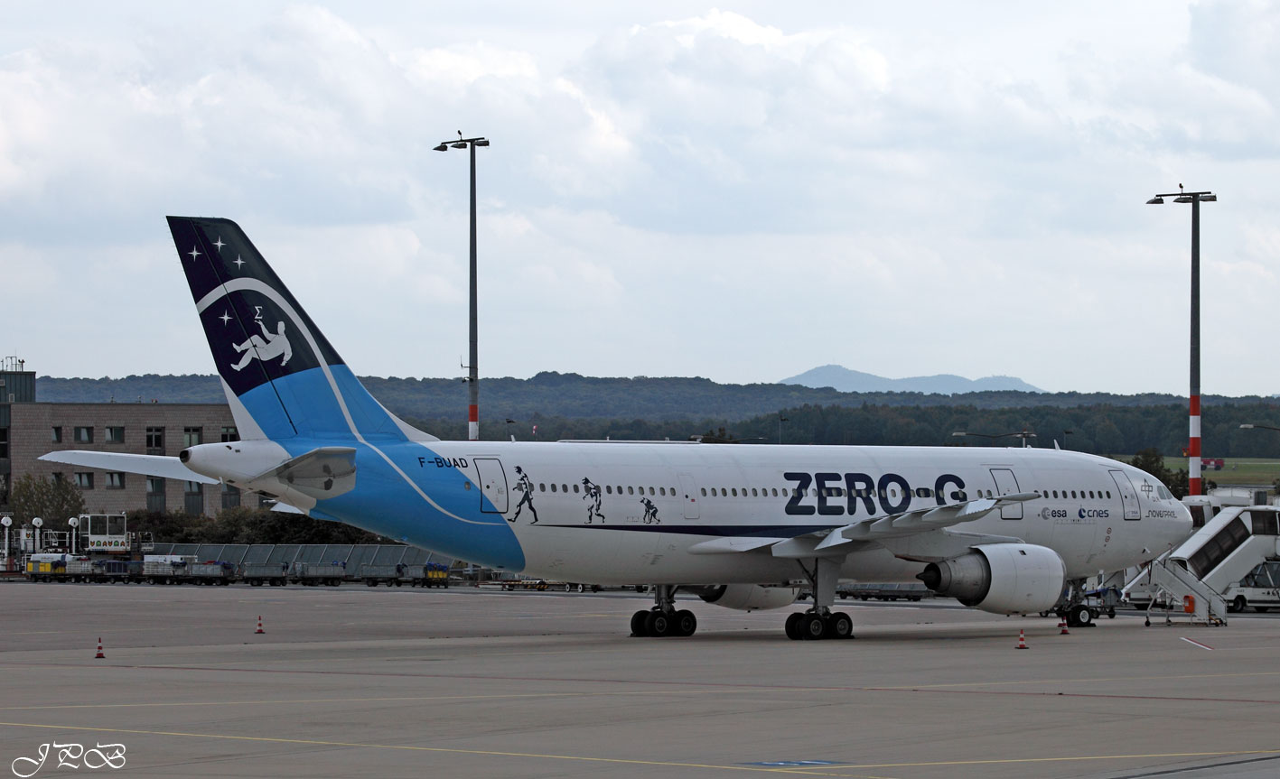 Novespace Airbus A300B2 ZERO-G "F-BUAD"