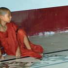 Novice in the Shwedagon complex