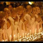 Novizinnen in der Shwedagon Pagode