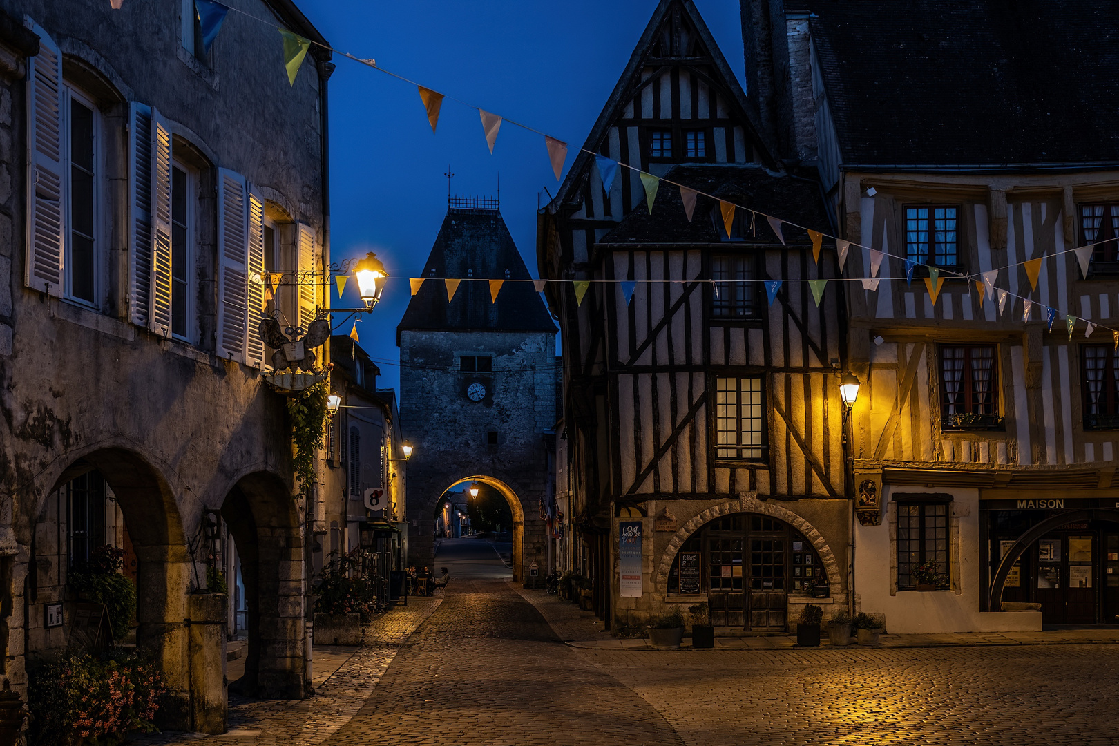 Noyers-sur-Serein