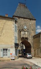 Noyers sur Serein Stadttor