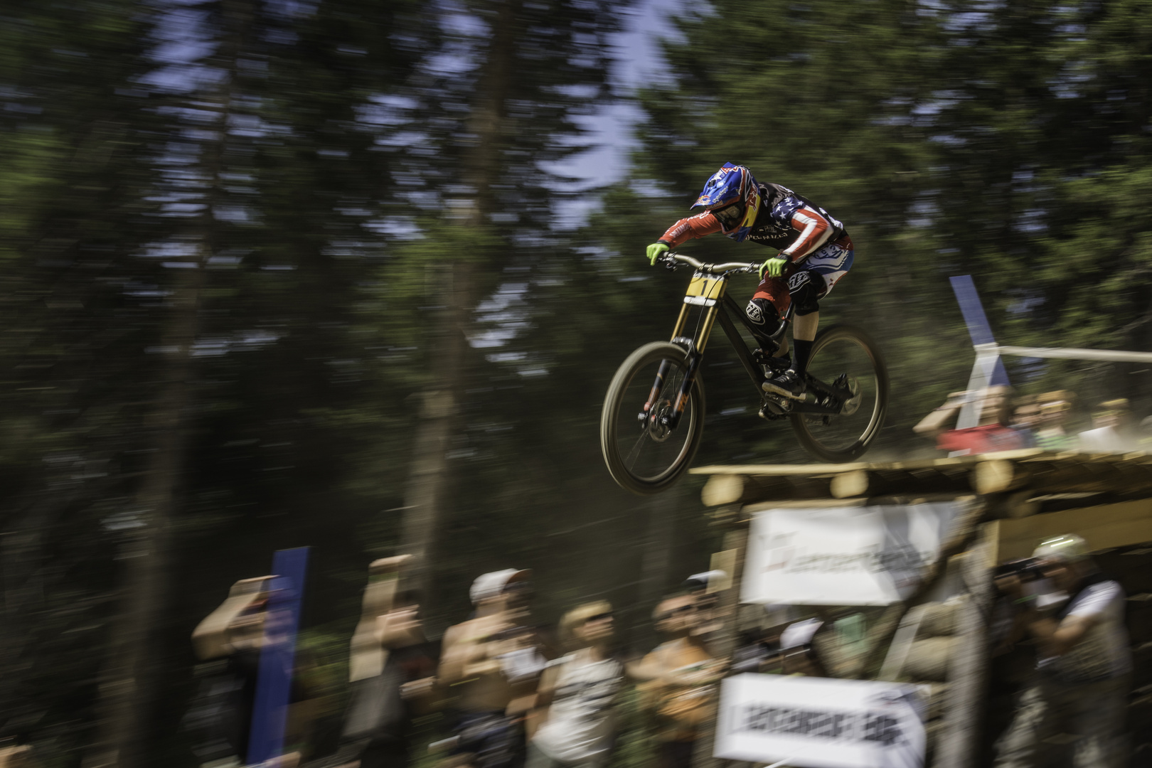 Nr. 1 (GWIN Aaron) on the UCI Downhill World Cup Lenzerheide 2015