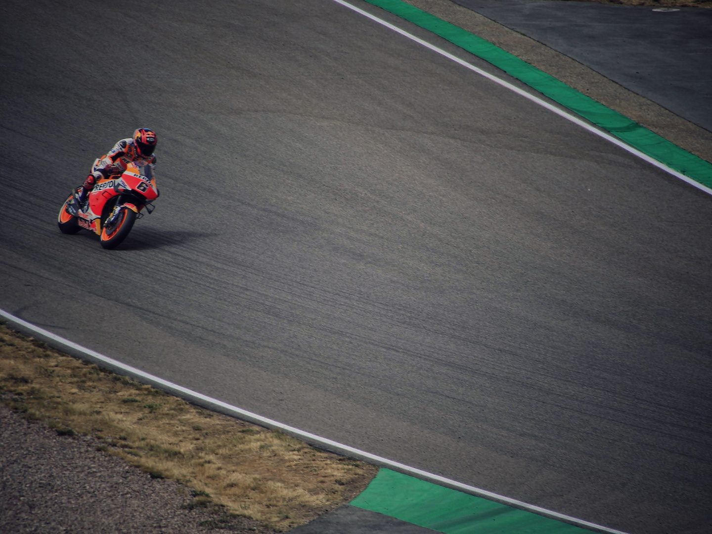 Nr.6 = Stefan Bradl im Rennen Platz 10, einfach Top...