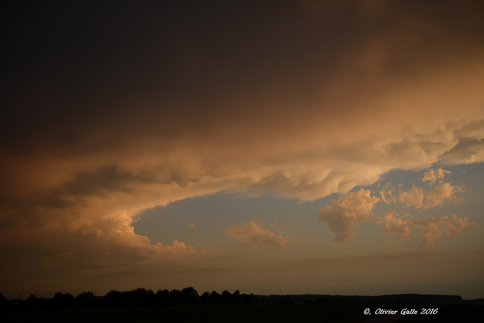 Nuage d'orage au couchant_2