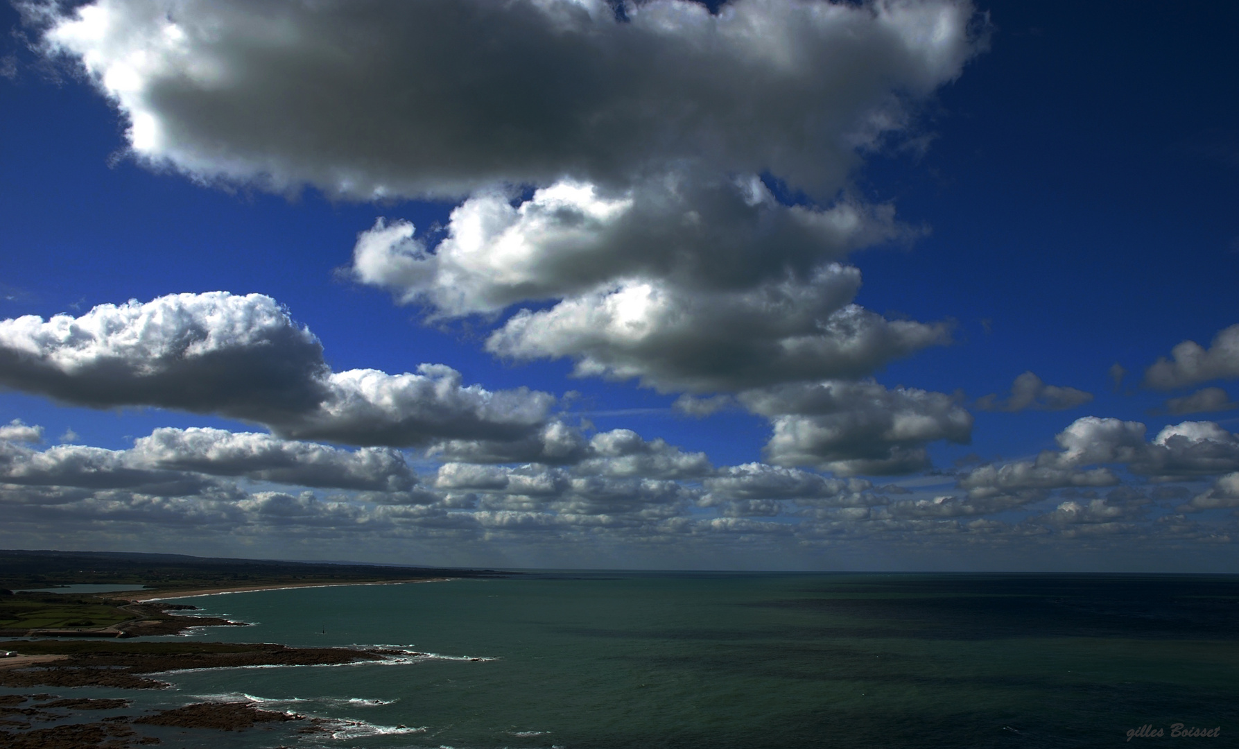 Nuages au dessus des côtes du Cotentin