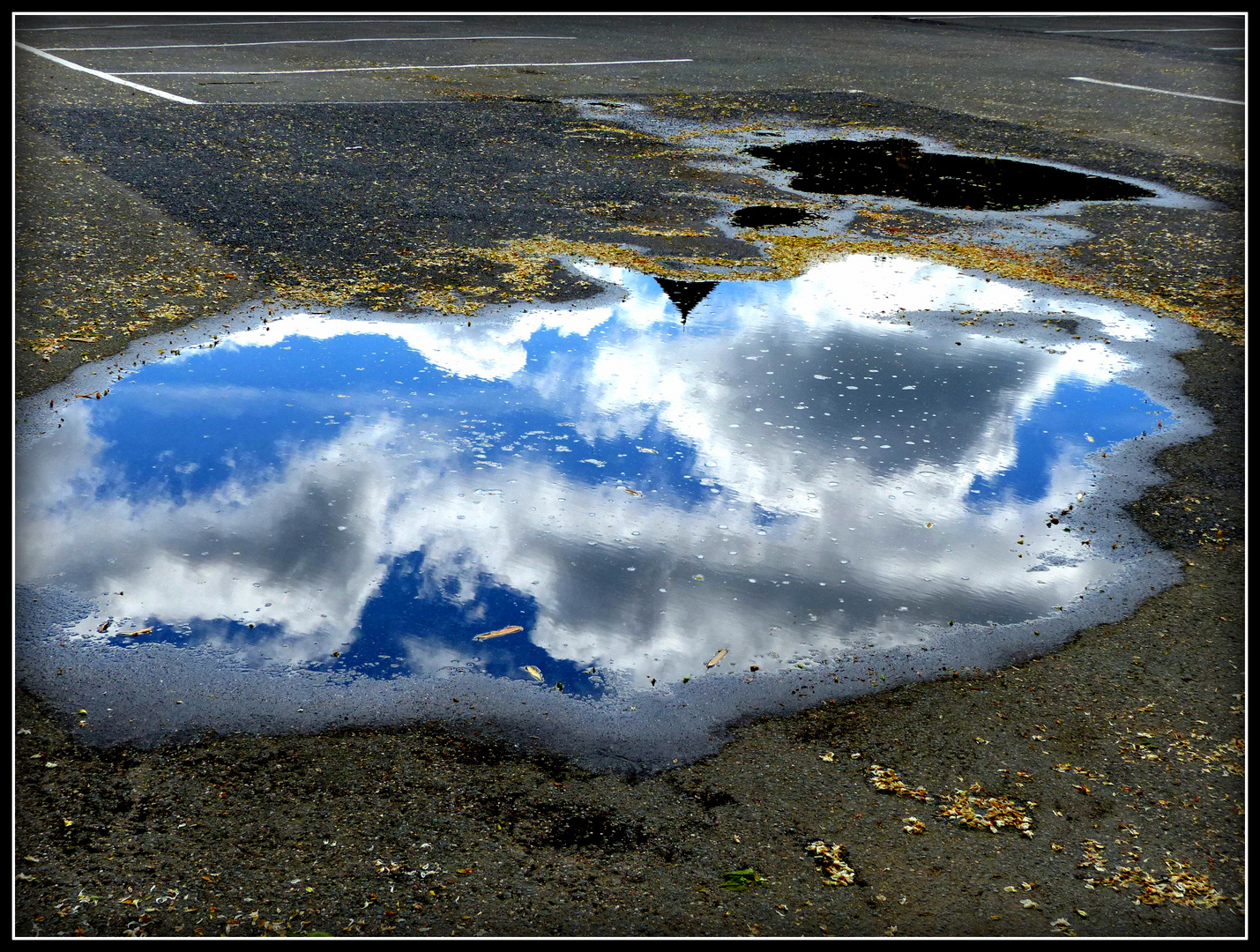 Nuages bizarres ( promenade confinement ) 