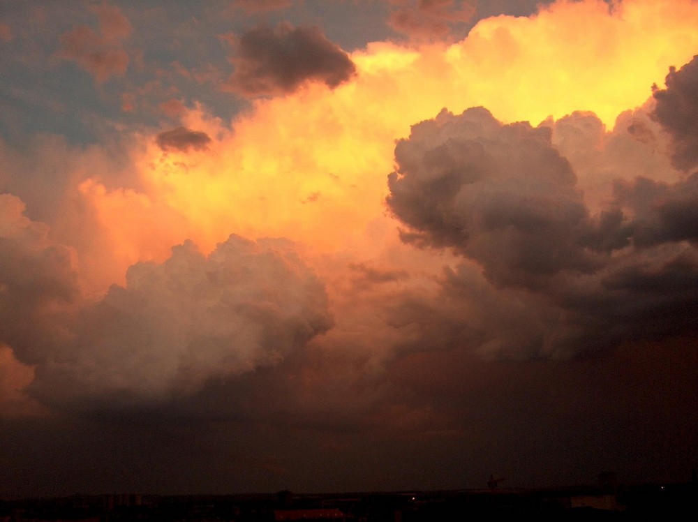 Nuages menacants