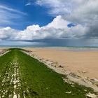 Nuages sur littoral normand. 