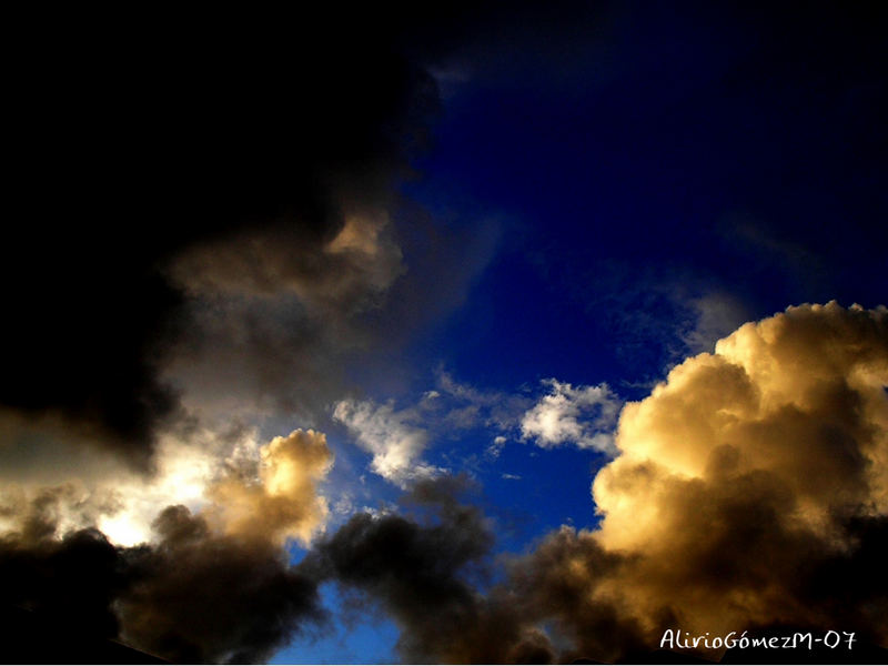 Nubes de abril