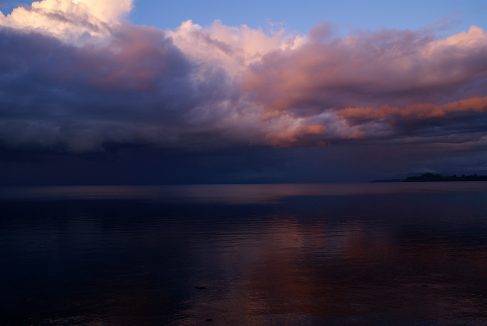 Nubes sobre el Lago Llanquihue