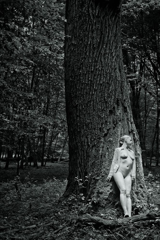 Nude On Tree