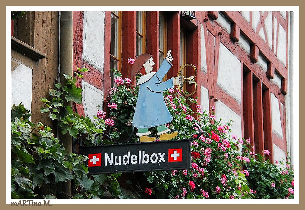 Nudelbox (mit Gedicht)