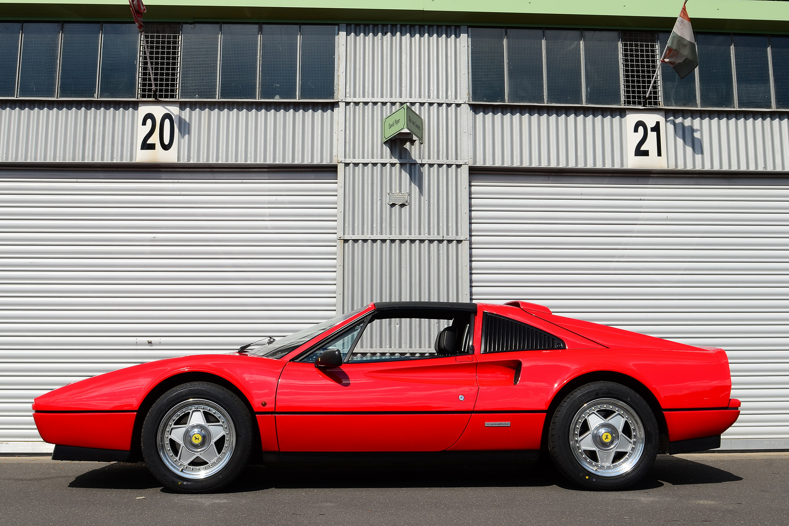 Nürburgring Historisches Fahrerlager F 328 GTS