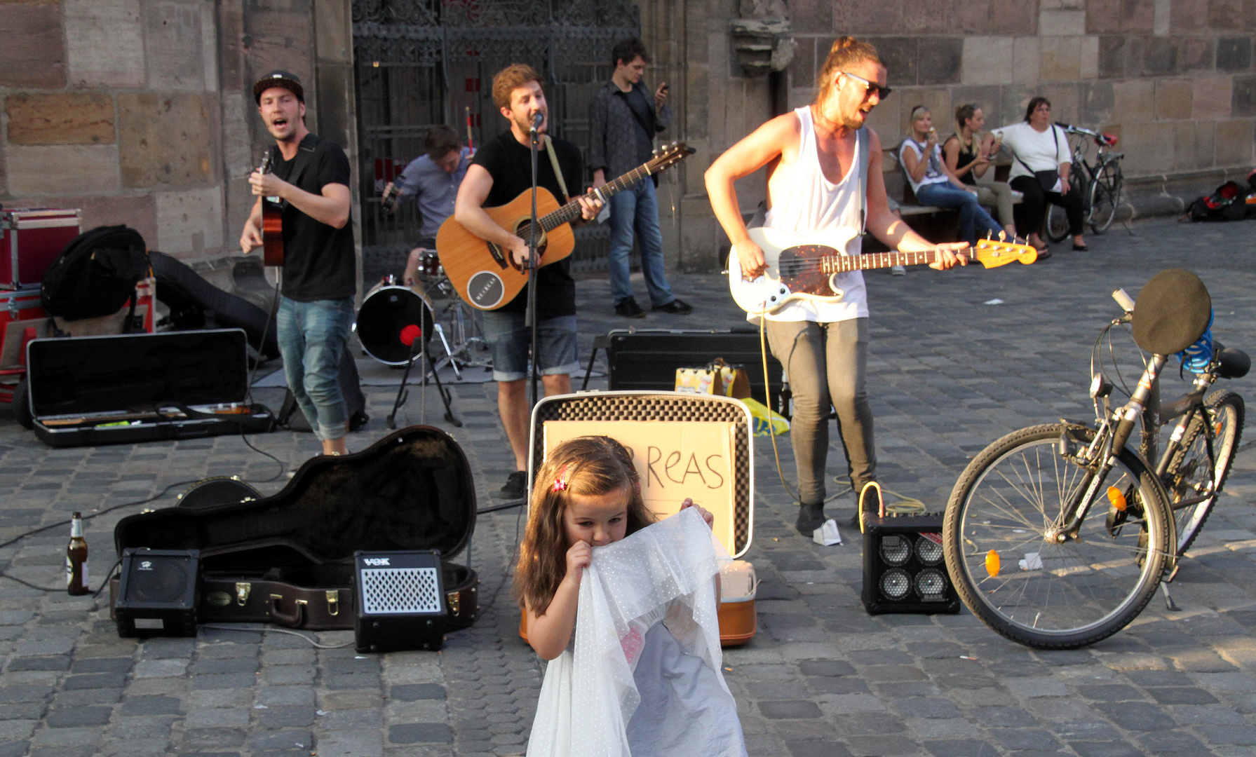 Nuernberg 15 Musikbericht Street