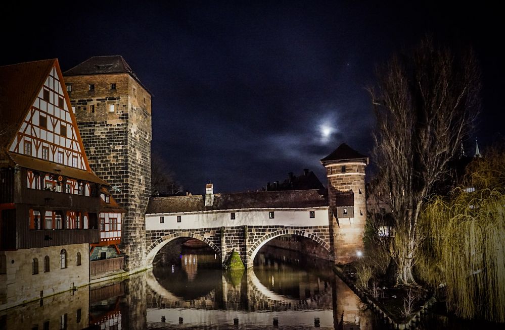 nürnberg at night