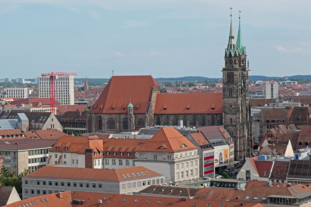 Nürnberg - Blick zur Lorenzkirche