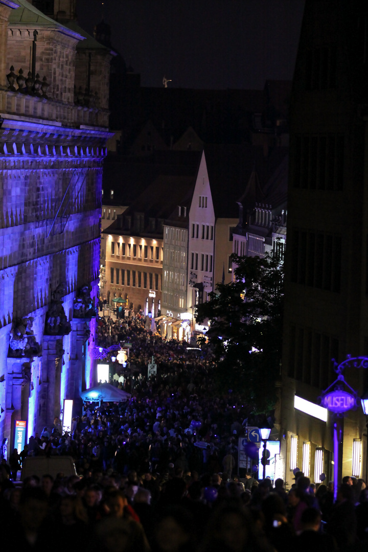 Nürnberg in blauem Glanz