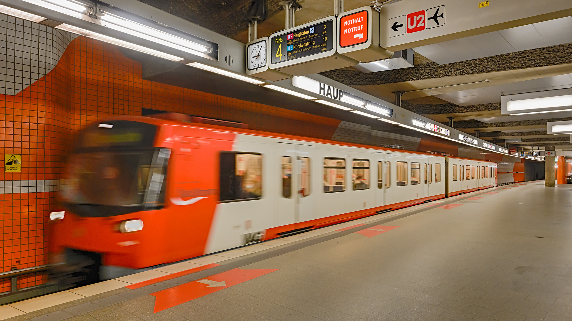 Nürnberg, Linie U2, Station 'Hauptbahnhof'