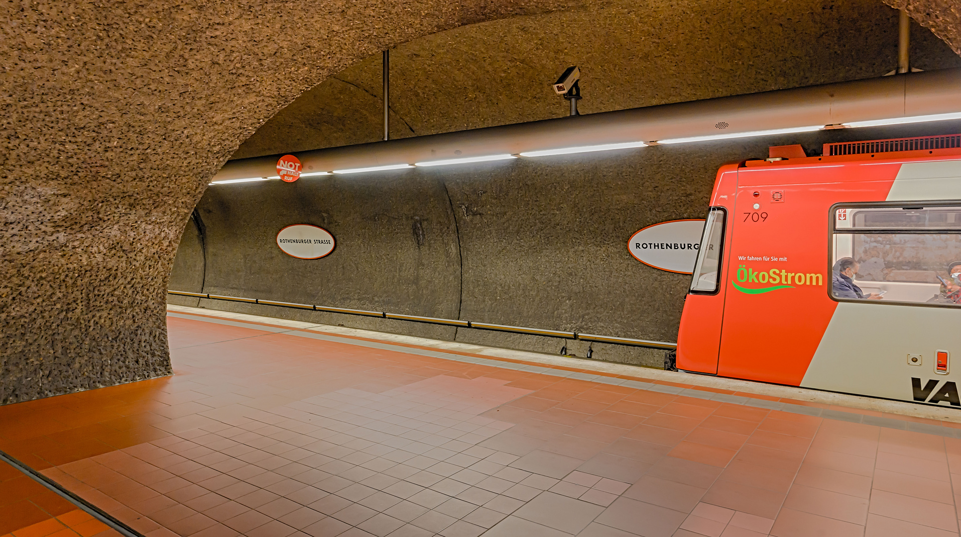 Nürnberg, Linie U2, Station 'Rothenburger Straße'