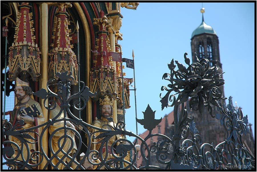 *Nürnberg* Schöner Brunnen