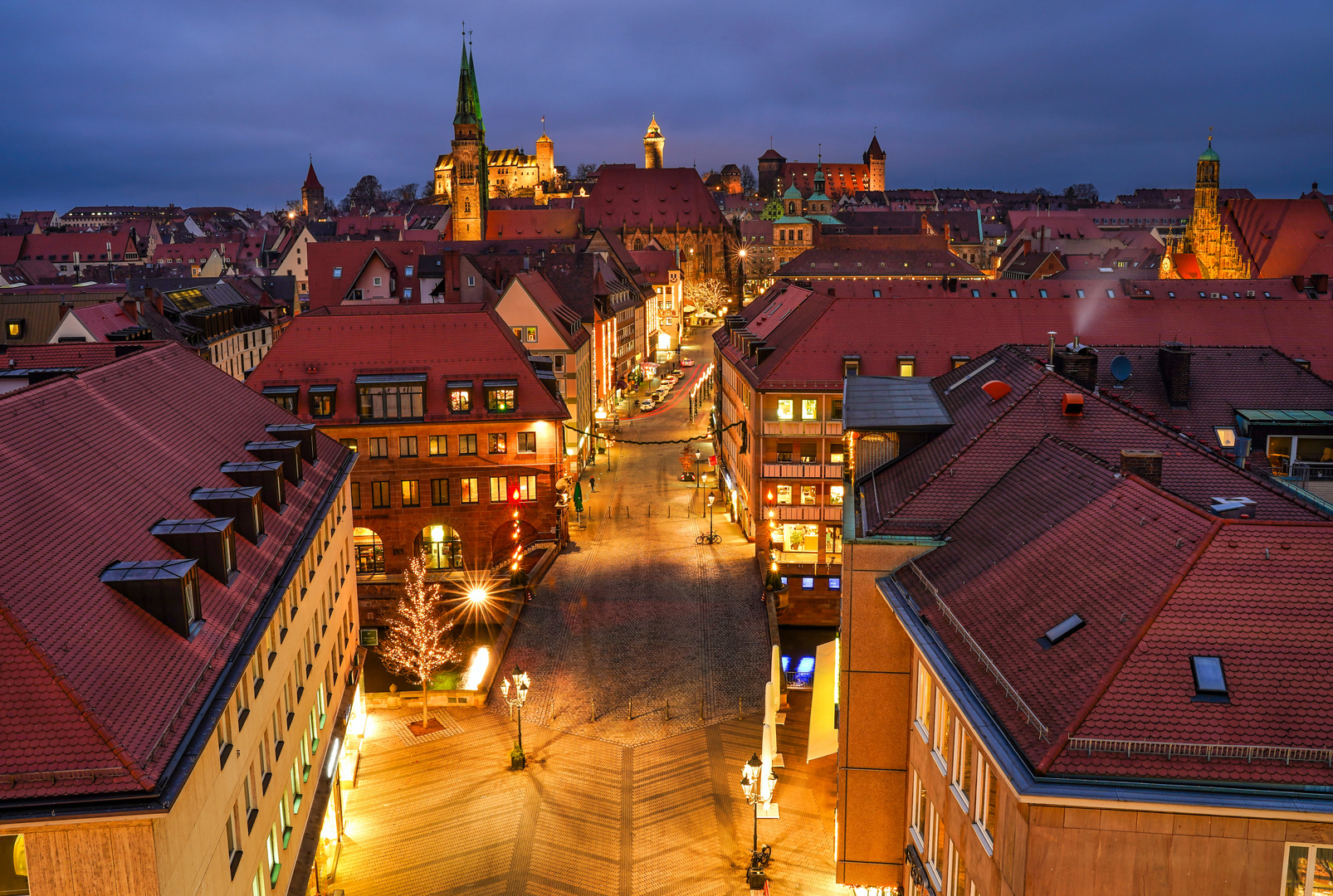 Nürnberger Altstadt mit Kaiserburg 