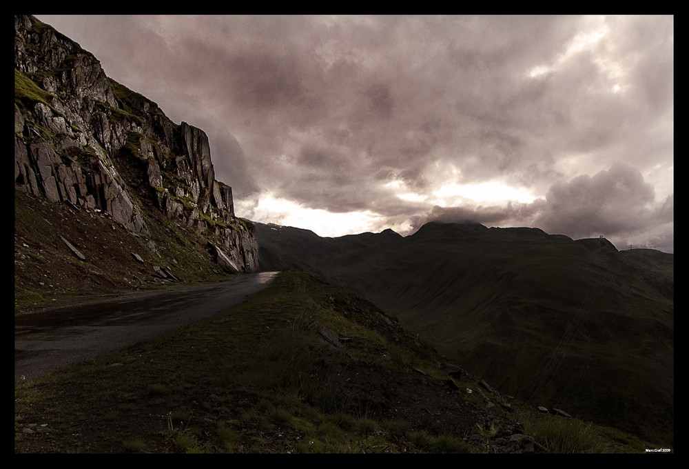 Nufenen Pass