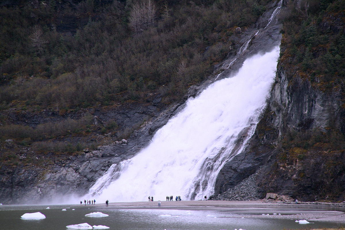 Nugget Falls