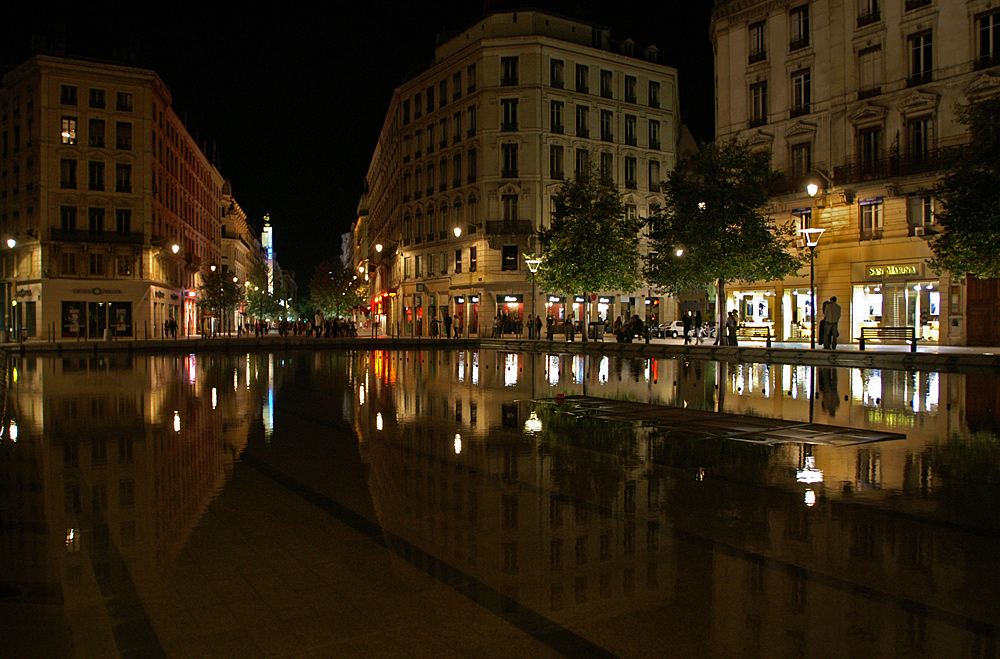 Nuit à Lyon (F)