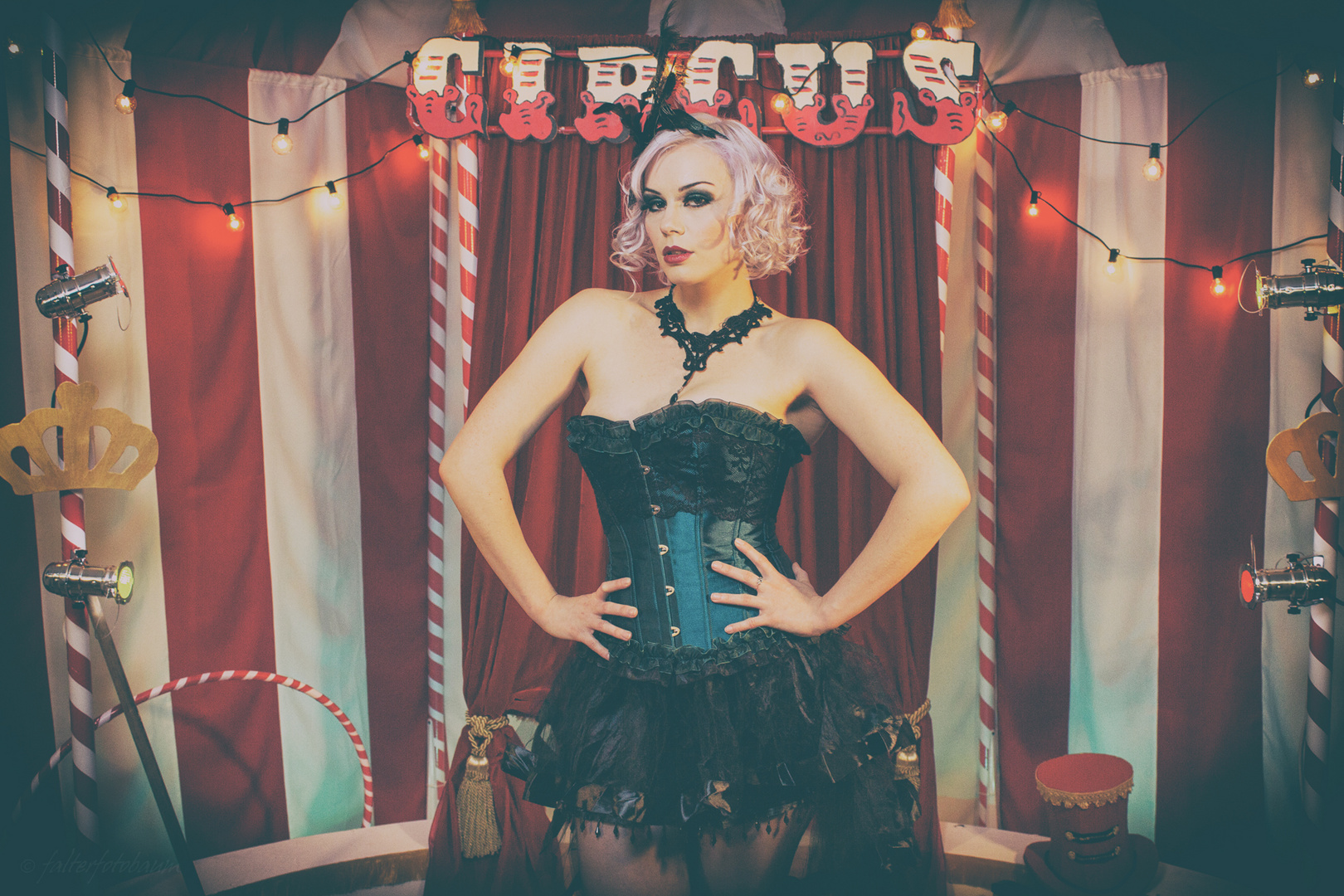 NummernMädchen Foto & Bild szene, studio, woman Bilder auf