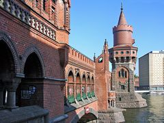 Nun habe ich die Oberbaumbrücke auch mal kennen gelernt …