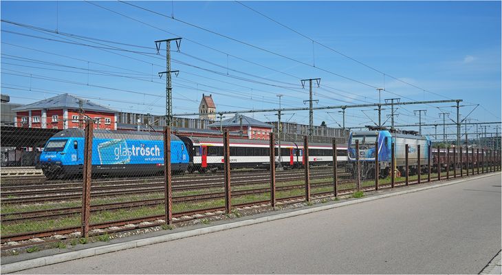 Nur am Bahnhofsgeländezaun