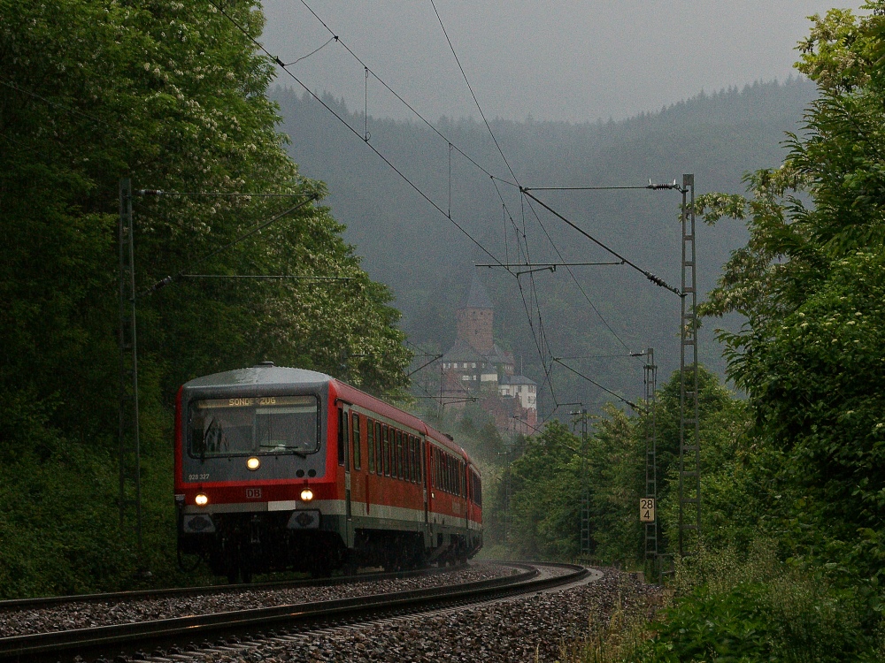 "nur" ein 628 im Gewitter