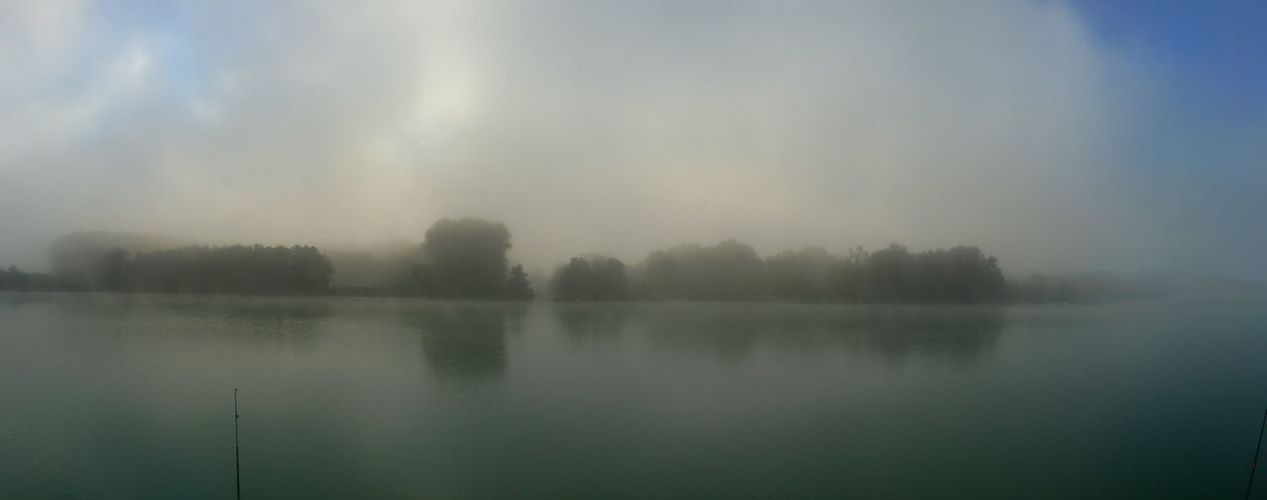 Nur ein Handyfoto? Morgenstimmung beim Fischen am Pilsensee